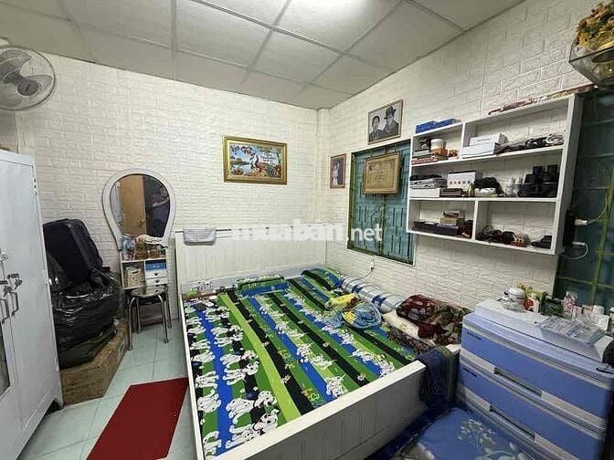 BÁN NHÀ 2 TẦNG- QUỐC LỘ 13 CŨ- 36m2(4.19x8.62)-  CHỈ 3,3 TỶ TL 	- shr