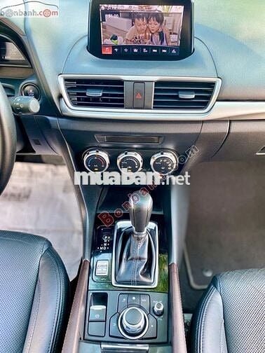 Mazda 3 1.5 AT 2018 - 399 Triệu