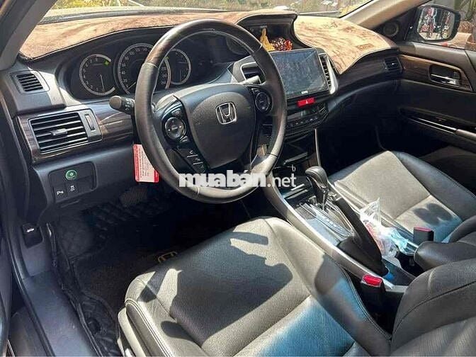 Honda Accord 2016 2.4 AT - 57000 km