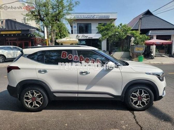 Kia Seltos Luxury 1.4 AT 2023