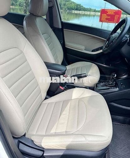 Kia Cerato 2018 1.6 AT cực đẹp, độ full đồ chơi