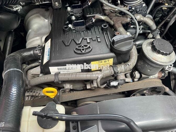 Toyota Innova 2015 E - 128000 km