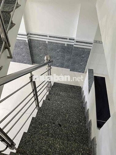 ban nhà 2 lầu 1/ lê thi ngay  1ty650 48m2