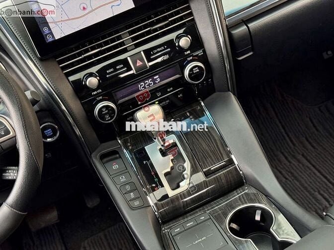 Xe Lexus LM 350 2022 - 5 Tỷ 950 Triệu