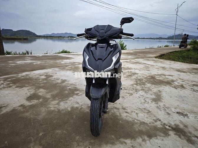 Cần bán AB 125 mới mua 7 tháng