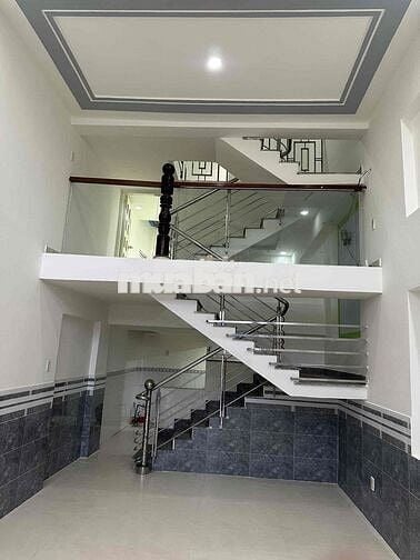 ban nhà 2 lầu 1/ lê thi ngay  1ty650 48m2