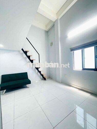 Duplex Gác Rộng Ở Được 4 Người Bình Thạnh Gần Ngoại Thương Hutech GTVT