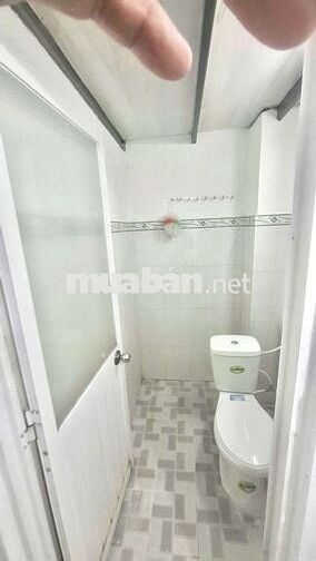Phòng trọ sinh viên mới xây giá rẻ ngay công viên phần mềm quang trung