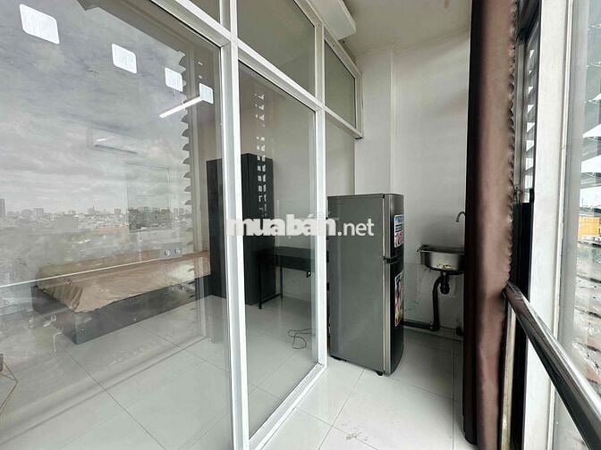CHDV full nội thất Ngay UEH ngã 6 Nguyễn Tri Phương