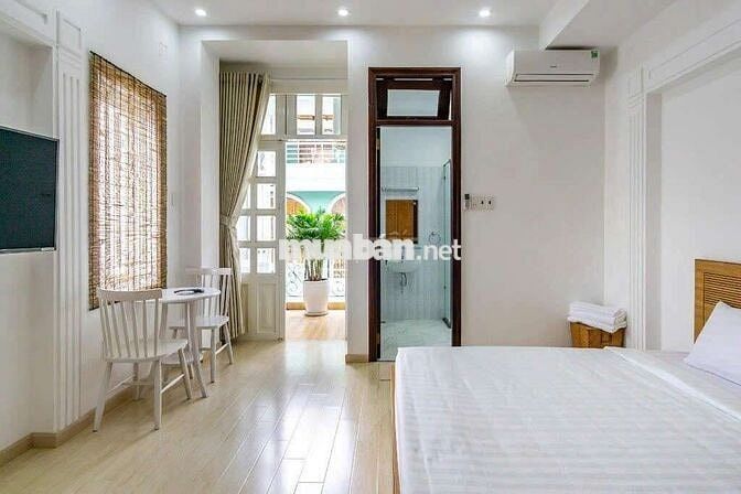 Cho thuê căn hộ 1 phòng ngủ full nội thất Quận 1 gần Chợ Tân Định