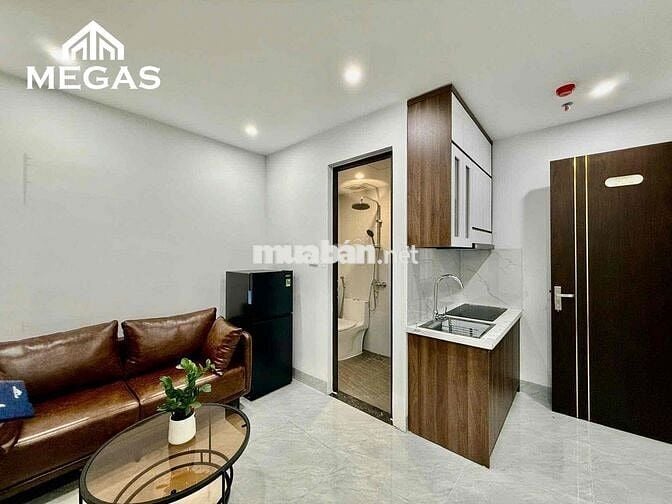 CHO THUÊ CĂN HỘ 1 PHÒNG NGỦ BAN CÔNG SIÊU THOÁNG NGAY LOTTE LIỄU GIAI