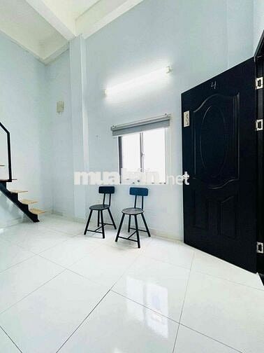 Duplex Gác Rộng Ở Được 4 Người Bình Thạnh Gần Ngoại Thương Hutech GTVT