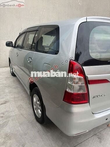 Xe Toyota Innova 2.0E 2014 - 245 Triệu
