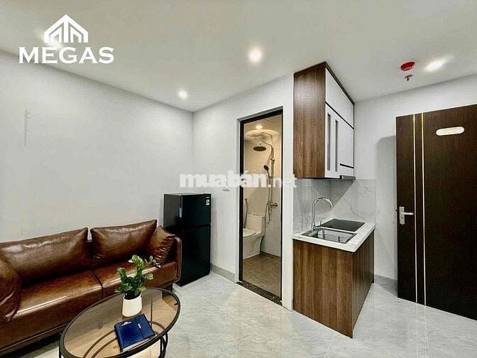 CHO THUÊ CĂN HỘ 1 PHÒNG NGỦ BAN CÔNG SIÊU THOÁNG NGAY LOTTE LIỄU GIAI