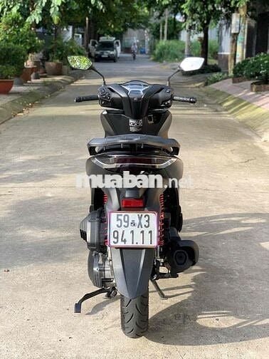 Xe SH 2023 ABS 125c màu đen nhám siêu ken mới 98 %