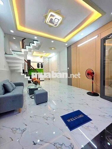 nhà đẹp y hình chi xách Vali vô là ở