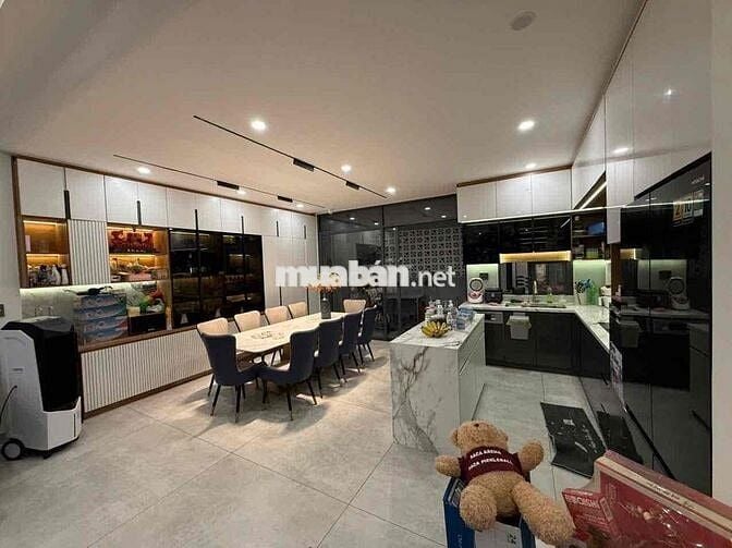 Nhà đẹp ven sông ngay Opal Riverside đường 20, 149m2 5PN 6WC