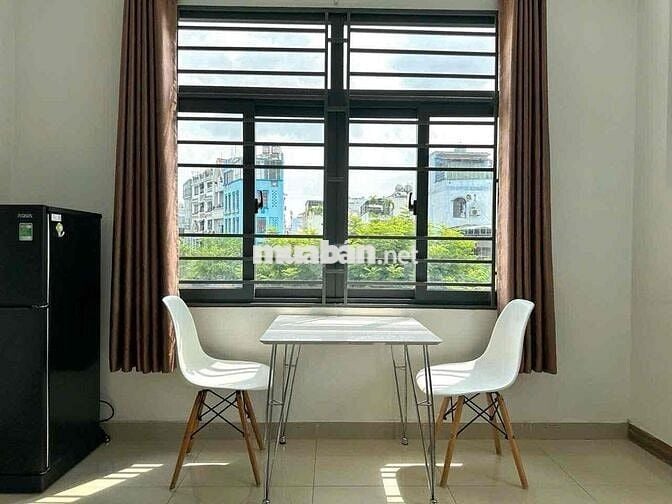 Cho Thuê Căn Studio Ban Công 35m2 Full NT_Tô Hiến Thành Gần Bách Khoa