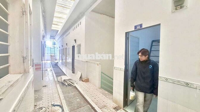 Phòng trọ sinh viên mới xây giá rẻ ngay công viên phần mềm quang trung