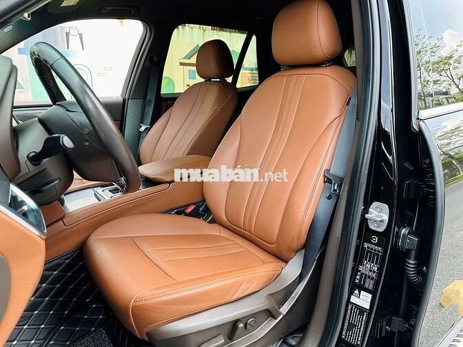 Vinfast Lux SA Premium 2019 - Biển HN