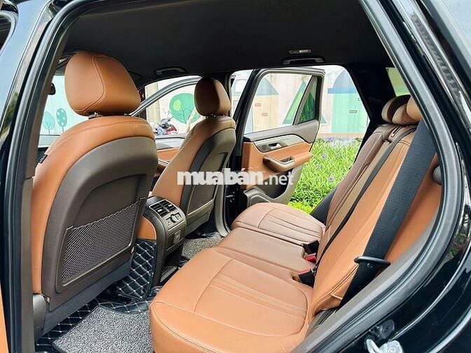 Vinfast Lux SA Premium 2019 - Biển HN