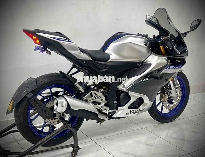 YAMAHA R15M ABS DATE 2022