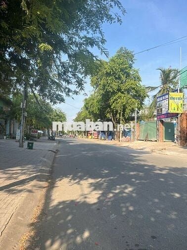 NHÀ 4 TẦNG MẶT TIỀN CẠNH COOPMART TAM BÌNH TP THỦ ĐỨC RẤT TIỀM NĂNG