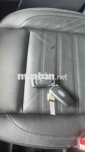 Ford EcoSport 2021 1.5 AT Titanium - 60000 km