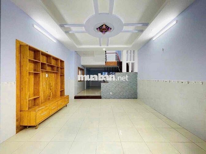 HÀNG THƠM NÈ CẢ NHÀ  - BÁN ĐẤT TẶNG NHÀ CẤP 3