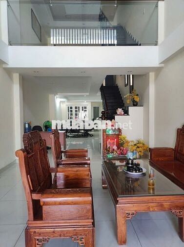 NHÀ 4 TẦNG MẶT TIỀN CẠNH COOPMART TAM BÌNH TP THỦ ĐỨC RẤT TIỀM NĂNG