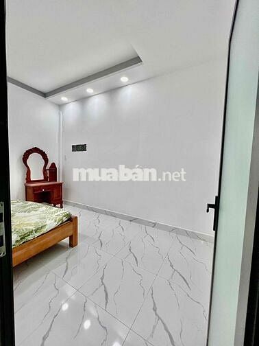 Nhà Mới Xây DT 60m2 Cấp 4 (2Pn,1Wc Sân Xe Máy Hẻm Ba Gác Nội Thất