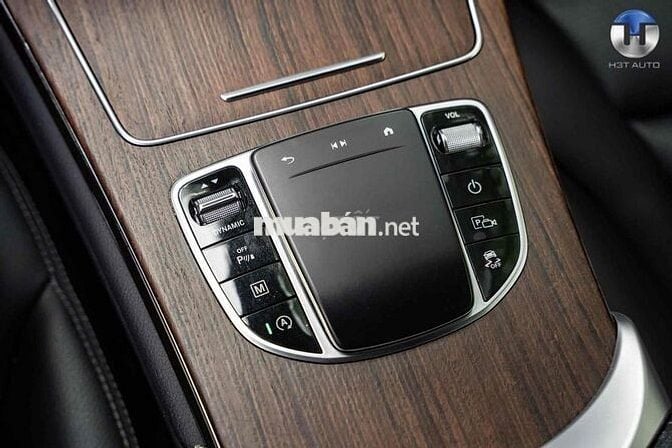 Mercedes Benz GLC Class 2021 - 46000 km