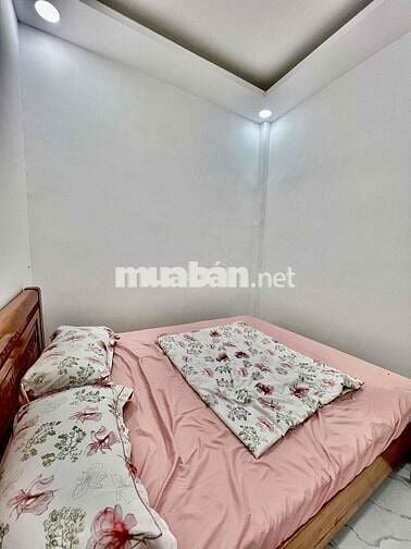 Nhà Mới Xây DT 60m2 Cấp 4 (2Pn,1Wc Sân Xe Máy Hẻm Ba Gác Nội Thất