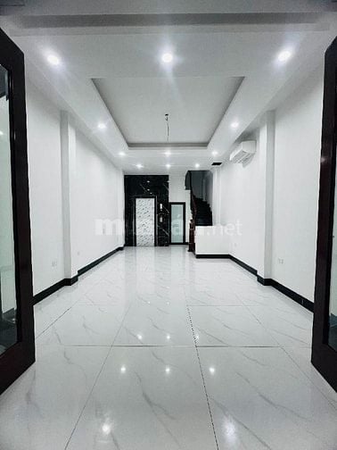 Bán nhà xuân phương, full nội thất, 35m2 giá 9.2 tỷ