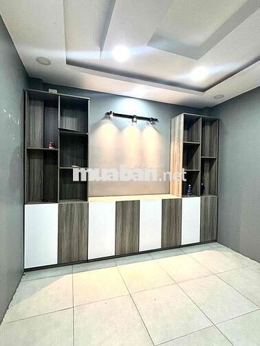 BÁN NHÀ 4 TẤM - KHU DÂN CƯ ĐÔNG ĐÚC