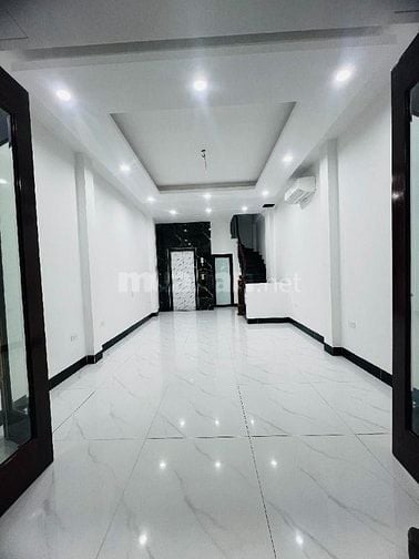 Bán nhà xuân phương, full nội thất, 35m2 giá 9.2 tỷ