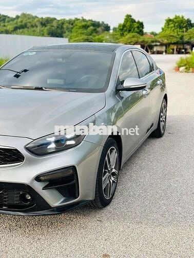 Kia Cerato 2019 2.0 AT Premium
