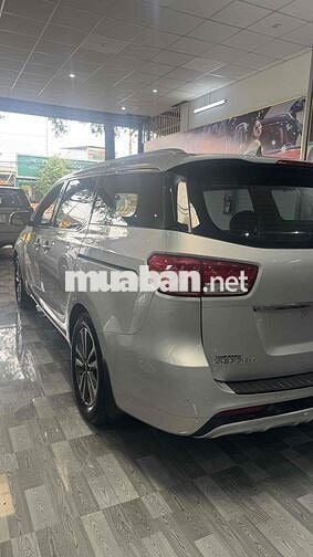 Kia Sedona 2017 2.2 DATH full dầu xe đẹp