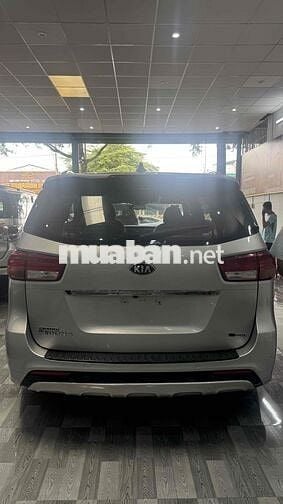 Kia Sedona 2017 2.2 DATH full dầu xe đẹp