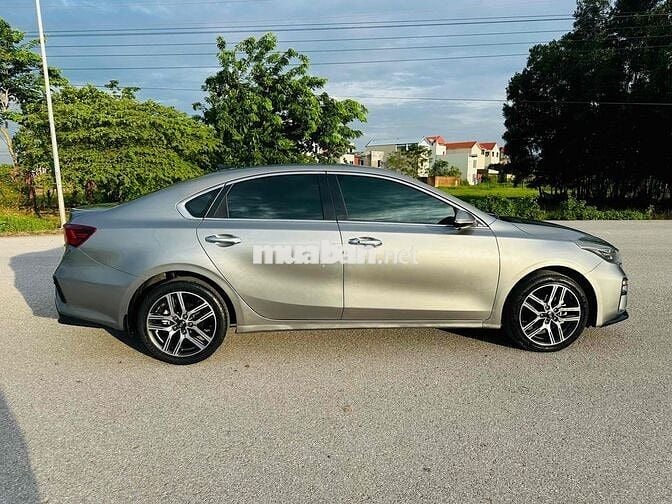 Kia Cerato 2019 2.0 AT Premium