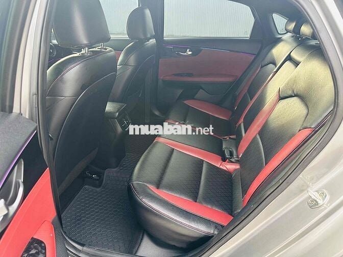 Kia Cerato 2019 2.0 AT Premium