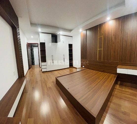 Bán nhà xuân phương, full nội thất, 35m2 giá 9.2 tỷ