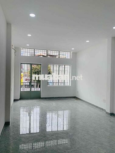 Cho thuê nhà Mặt tiền đg Phan Văn Trị, P7 GV, 1 trệt 2 lầu, trệt 4x25