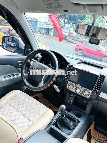 Ford Everest 2014 2.5L 4x2 MT