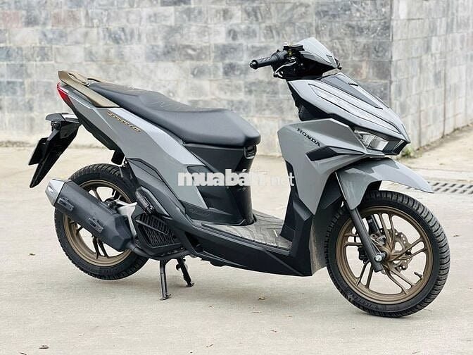 HONDA VARIO 125 XÁM BẠC ĐẸP CHẠY ÊM CHÍNH CHỦ.