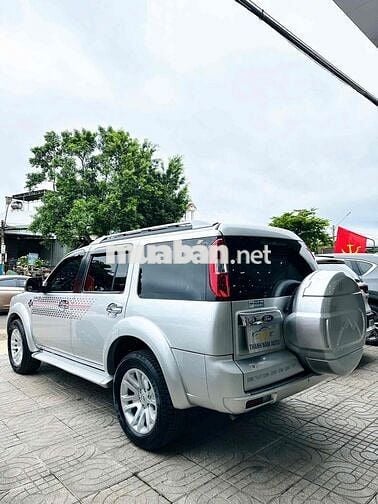 Ford Everest 2014 2.5L 4x2 MT