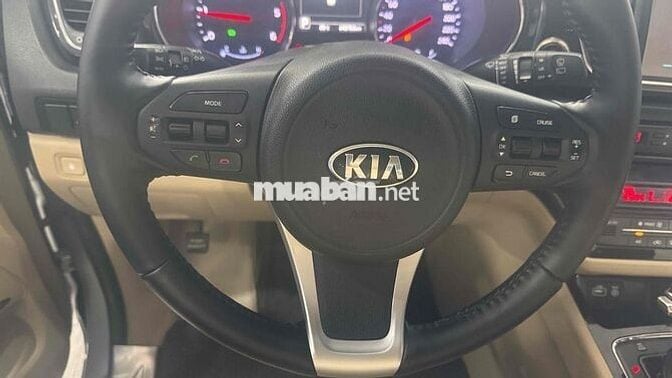 Kia Sedona 2017 2.2 DATH full dầu xe đẹp