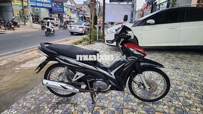 Honda wave RSX 2015 máy zin xe sạch sẽ.