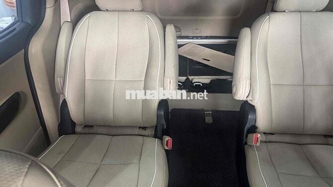 Kia Sedona 2017 2.2 DATH full dầu xe đẹp