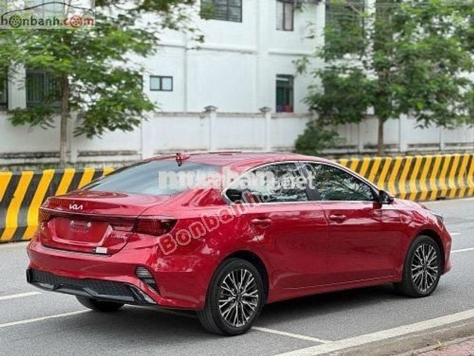Kia K3 Luxury 1.6 AT 2022